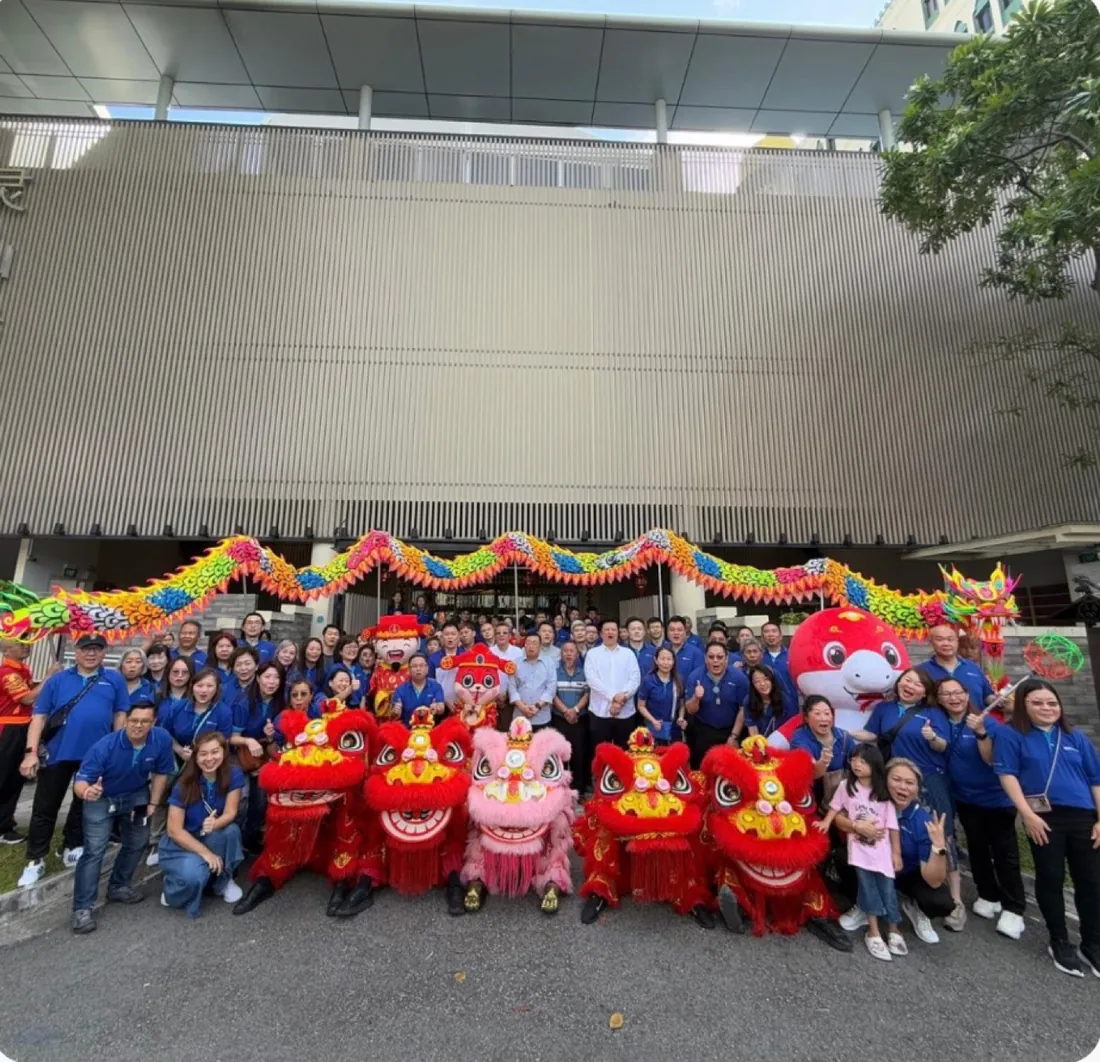 GoReach 团队在舞狮庆典上